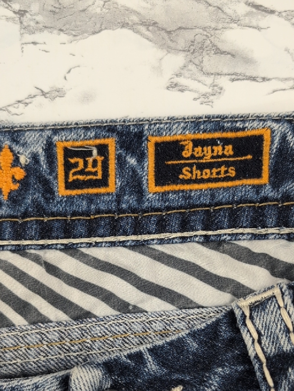 Rock Revival Jayna Shorts Size 29 Distressed Rhinestone Low Rise
Description - Picture 8 of 13